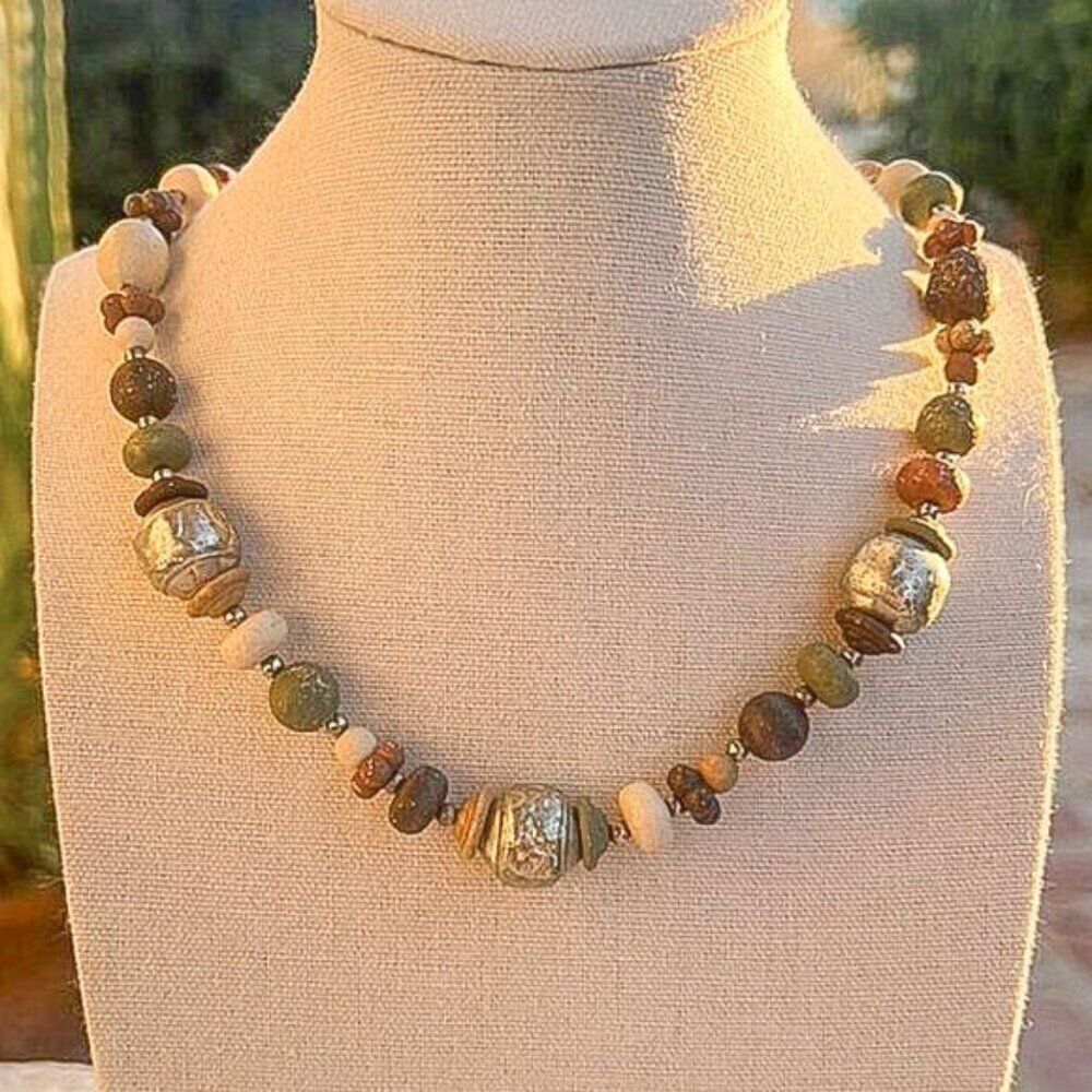 Lightweight Distressed Bead Necklace Autumn Colors Vintage